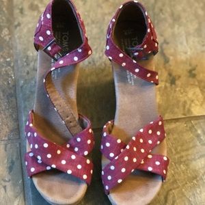 Tom’s sz 8 Polka Dot Wedges